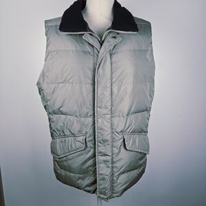Banana Republic Women's Silver Gray Down Puffer Vest Size Medium